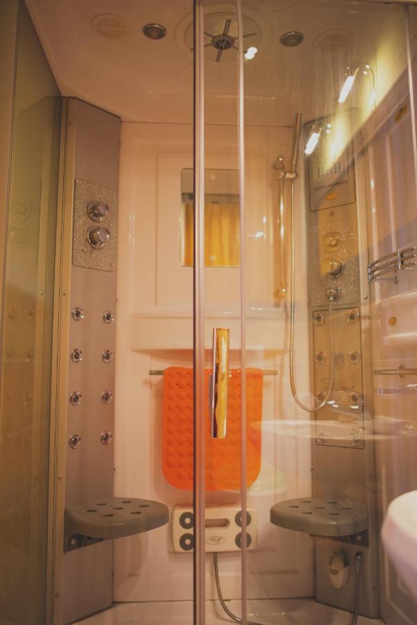 スポレートLa Terrazzaアパートメント 部屋 写真